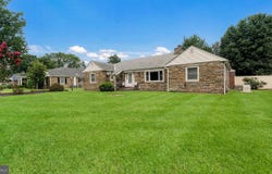 6609 N RADCLIFFE ST, BRISTOL, PA 19007