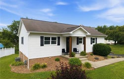 101 Caitlin Ct, Hunker, PA 15639