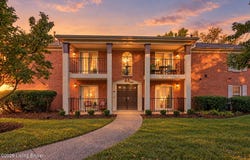 101 Forest Park Rd, Louisville, KY 40223
