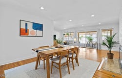 923 Crestview Drive, Pasadena, CA 91107