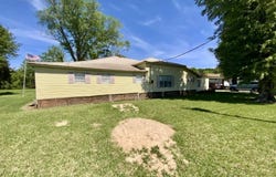 210 GRADY LANE, Gilbert, LA 71336