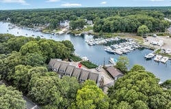 15 Childs River Road, Teaticket, MA 02536