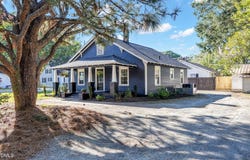 601 N Webb Street, Selma, NC 27576