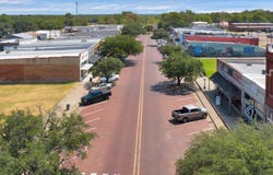 1136 Main Street, Commerce, TX 75428