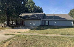 700 W Monroe, Jonesboro, AR 72401