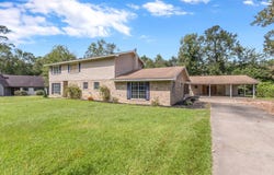 311 Willow Oak Lane, Silsbee, TX 77656