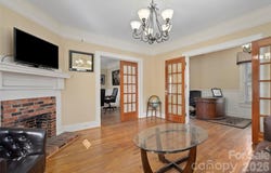 89 Walnut Street, Waynesville, NC 28786