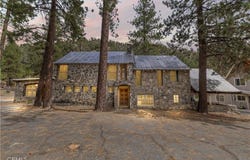 1576 State Highway 2, Wrightwood, CA 92397