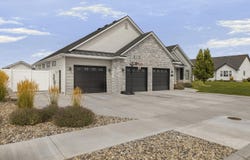 3873 E Pond View Dr, Ammon, ID 83406
