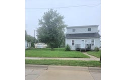 13995 Hendricks Avenue, Warren, MI 48089
