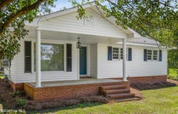 728 Prosperity Drive, Swainsboro, GA 30401