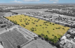 2209 N Nolan River Road, Cleburne, TX 76033