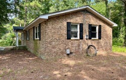 128 Devine Ct, Orangeburg, SC 29115