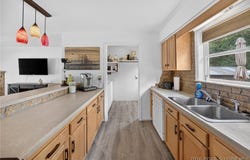 114 Mooreview Drive, Laurie, MO 65037
