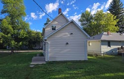 912 1st St NE, Devils Lake, ND 58301