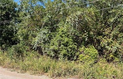 314 N W Front Street, Holland, TX 76534
