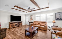 838 E Oak Street, Goliad, TX 77963