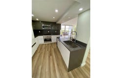 Hallandale Beach, FL 33009