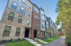 21847 EXPRESS TER, ASHBURN, VA 20147