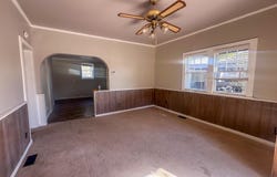 110 N Thompson St, Pratt, KS 67124