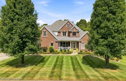 176 Prince Ct, Taylorsville, KY 40071