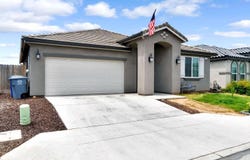 1121 Wasatch Drive, Madera, CA 93638