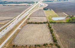 S I-35, Abbott, TX 76621