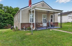 110 Wolfe Ave, Marion, VA 24354