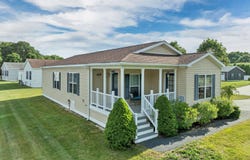 2 Goldenrod Way, North Hampton, NH 03862