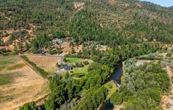 10999 N Applegate Road, Grants Pass, OR 97527