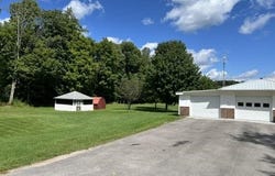 772 River Rd, Edwards, NY 13635-3102