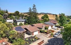 714 Navaronne Way, Concord, CA 94518