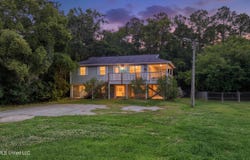 8621 Old Stage Road, Moss Point, MS 39562
