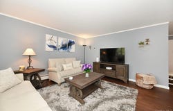 100 Clinton Avenue, Mineola, NY 11501