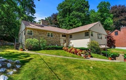 205 Gardner Rd, Brookline, MA 02445