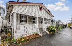 901 Harding Park, Bronx, NY 10473