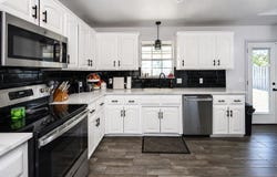 1700 Valley View Dr, Mena, AR 71953