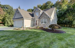 2 Streamside Lane, Berlin, CT 06037