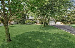 19 Duquesne Drive, Greenlawn, NY 11740