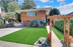 40 Ogston Terrace, Malverne, NY 11565