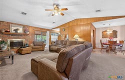 406 E Upshaw Avenue, Temple, TX 76501