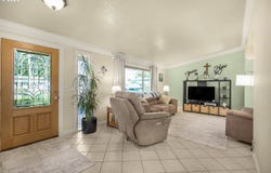3766 CLEARVIEW Ct, Keizer, OR 97303