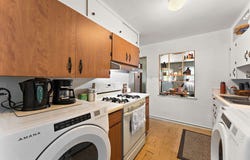7985 White Oak Lane, Hammond, IN 46324
