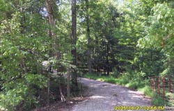 5365 SARDIS Dr, Hickory Valley, TN 38068
