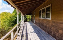 984 Ford Branch Rd, Lafayette, TN 37083