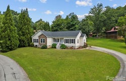 97 Meadowview Drive, Saluda, NC 28773