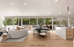 8 N Cape Lane, East Hampton, NY 11937
