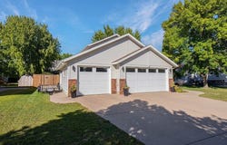 3101 37 1/2 Avenue S, Fargo, ND 58104