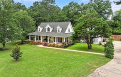 143 Red Roan Rd, Hattiesburg, MS 39402