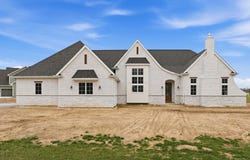 470 E Basalt Drive, Huntertown, IN 46748